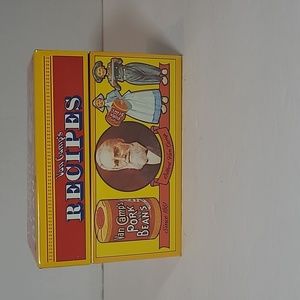 Vintage 1986 Van Camp's Pork and Beans Tin Recipe Card File Box